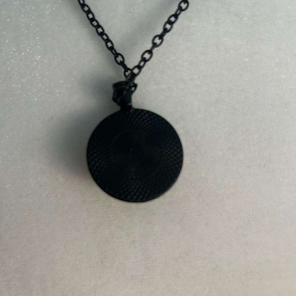 Yoga necklace - Picture 2 of 2